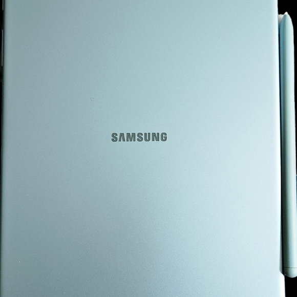 Galaxy tab s6 - Picture 4 of 6